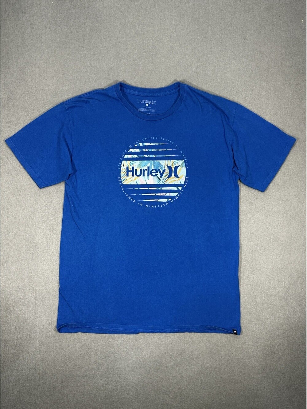 Hurley Surfing T Shirt Men Royal Blue Short Sleeve Graphic Chest Logo Large
